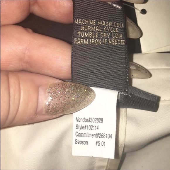 Banana Republic Single Breasted Trench - Picture 10 of 11